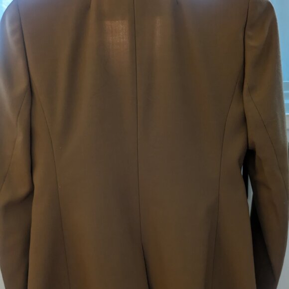 Blazer - Picture 3 of 6
